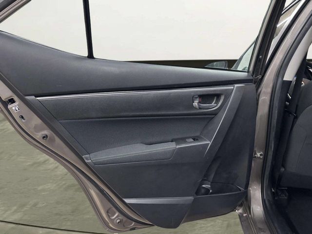 2017 Toyota Corolla LE 4dr Sedan - 22963294 - 13