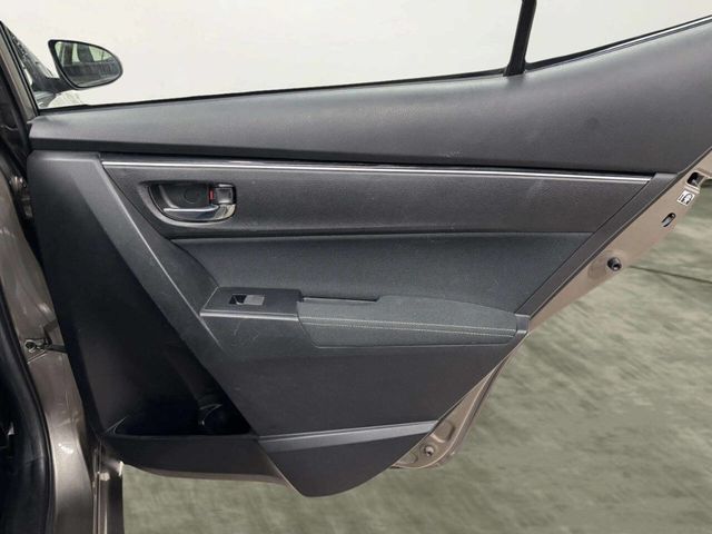 2017 Toyota Corolla LE 4dr Sedan - 22963294 - 16