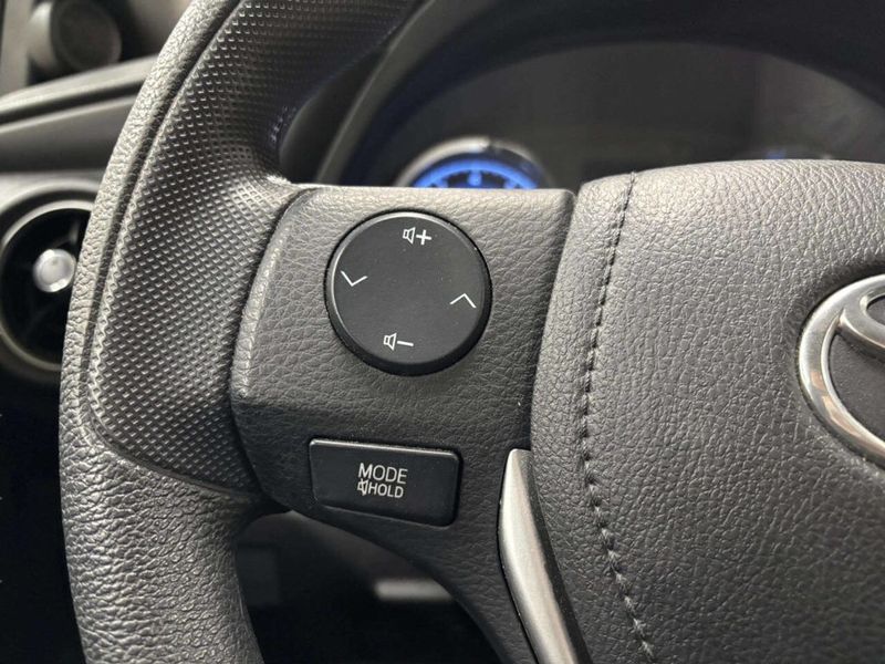 2017 Toyota Corolla LE 4dr Sedan - 22963294 - 28