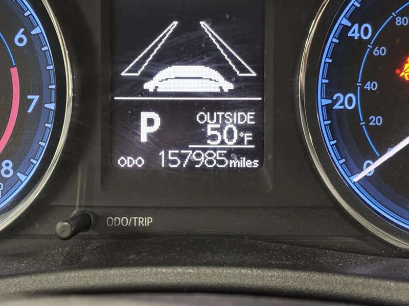 2017 Toyota Corolla LE 4dr Sedan - 22963294 - 33