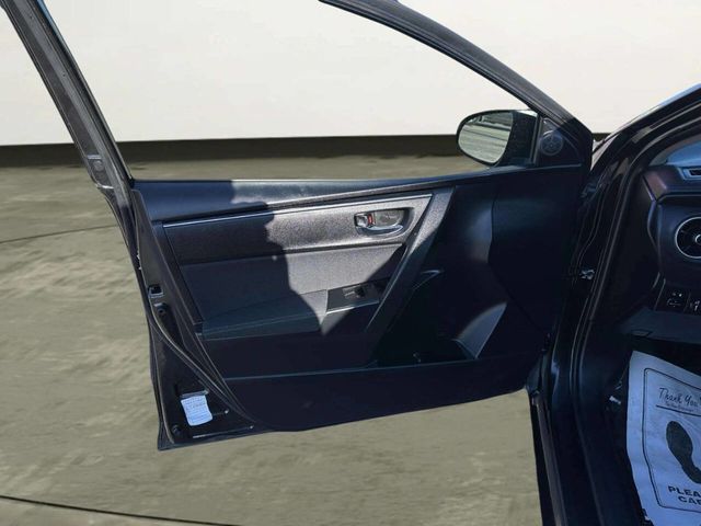 2017 Toyota Corolla LE 4dr Sedan - 22993961 - 9