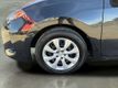 2017 Toyota Corolla LE 4dr Sedan - 22993961 - 33
