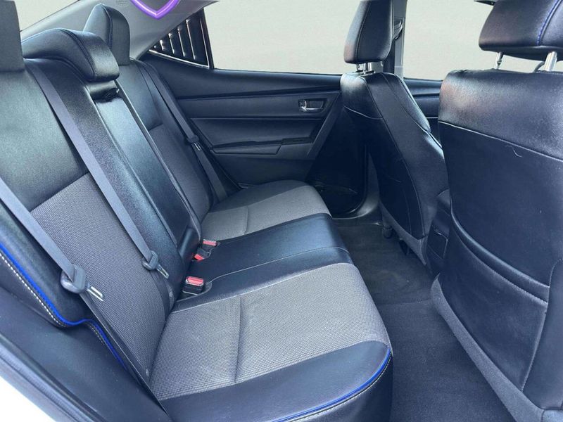 2017 Toyota Corolla LE 4dr Sedan - 23049464 - 15