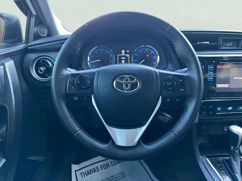 2017 Toyota Corolla LE 4dr Sedan - 23049464 - 20