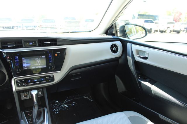 2017 Toyota Corolla LE CVT - 23102053 - 14