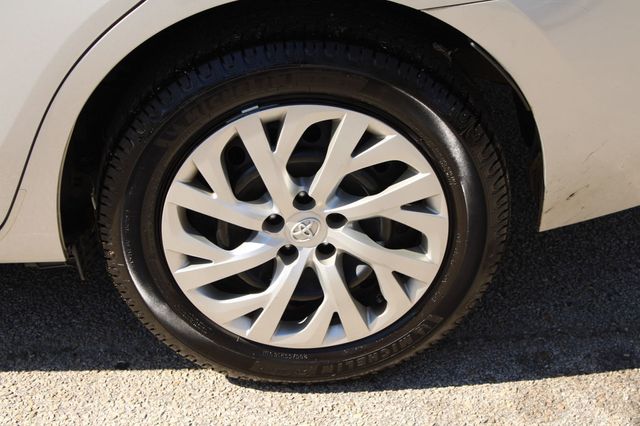 2017 Toyota Corolla LE CVT - 23102053 - 34