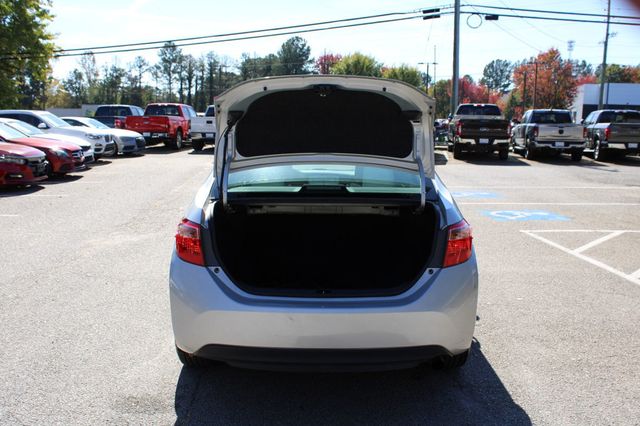 2017 Toyota Corolla LE CVT - 23102053 - 8