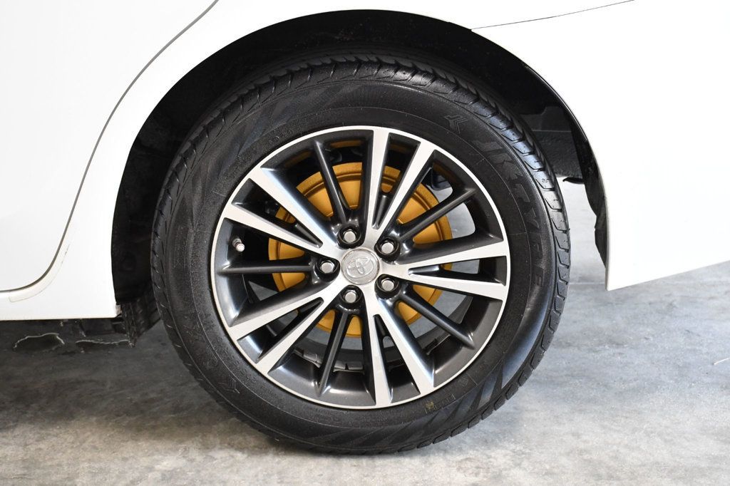 2017 Toyota Corolla LE CVT - 22854590 - 11