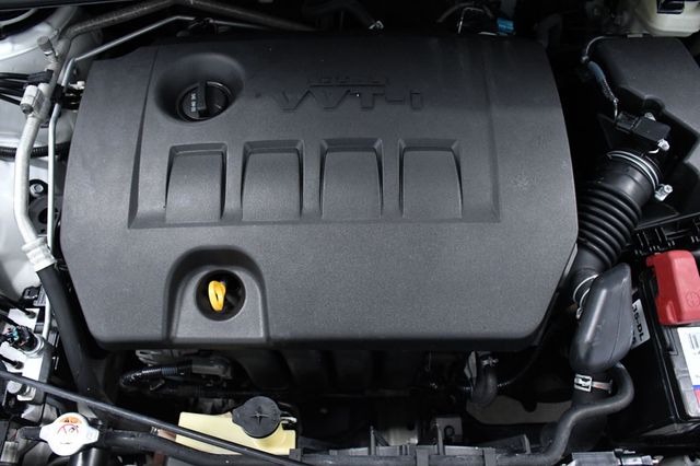 2017 Toyota Corolla LE CVT - 22854590 - 18