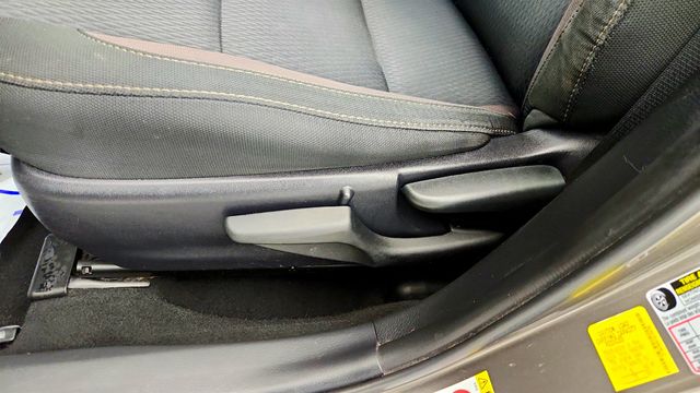 2017 Toyota Corolla LE CVT - 23018143 - 10