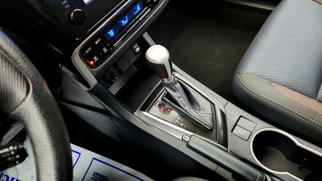 2017 Toyota Corolla LE CVT - 23018143 - 15