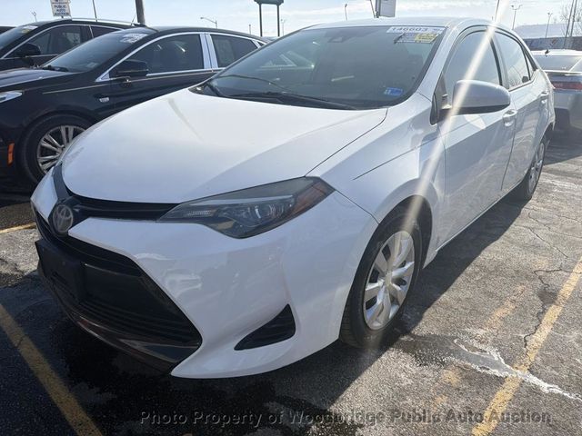 2017 Toyota Corolla LE CVT Automatic - 22971279 - 0