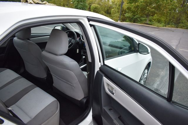 2017 Toyota Corolla LE CVT Automatic - 23094067 - 13