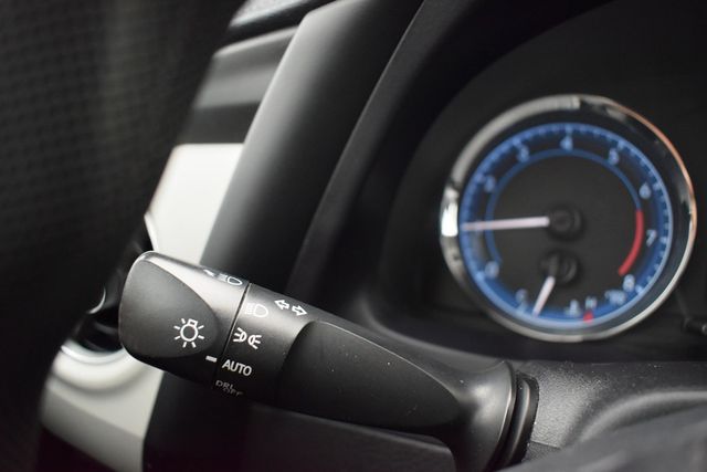 2017 Toyota Corolla LE CVT Automatic - 23094067 - 20