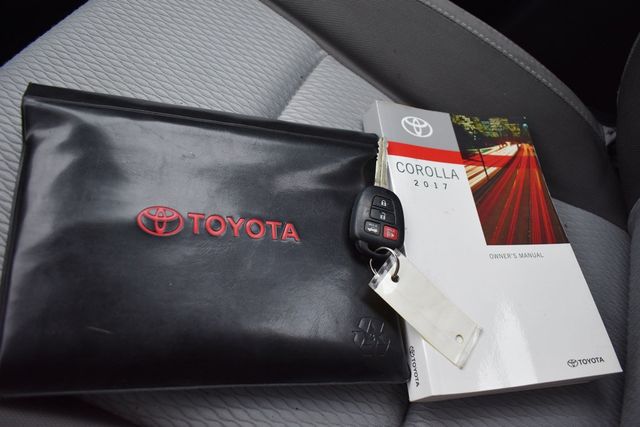 2017 Toyota Corolla LE CVT Automatic - 23094067 - 24