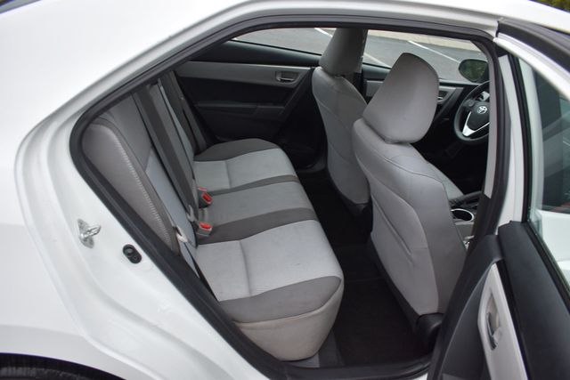 2017 Toyota Corolla LE CVT Automatic - 23094067 - 27