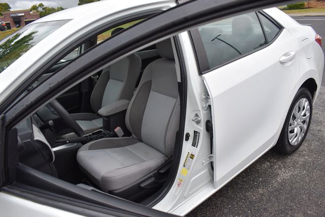 2017 Toyota Corolla LE CVT Automatic - 23094067 - 3