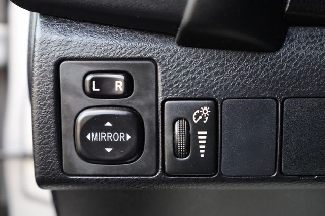 2017 Toyota Corolla LE CVT Automatic - 23004209 - 30