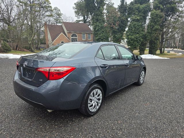 2017 Toyota Corolla LE CVT Automatic - 22994123 - 4