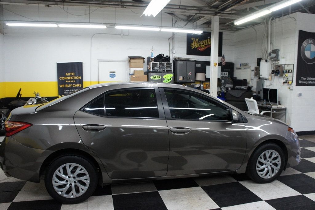 2017 Toyota Corolla Low Mileage - 22724124 - 12