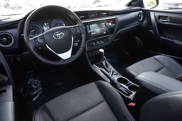 2017 Toyota Corolla LOW MILES, NAVIGATION, BACKUP CAMERA, KEYLESS ENTRY & START - 23014499 - 15