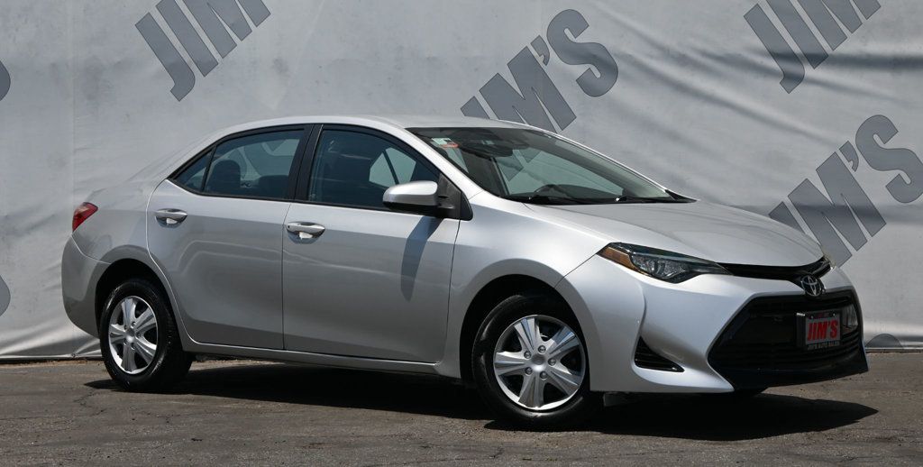 2017 Toyota Corolla XLE XSE Special Edition photo 3