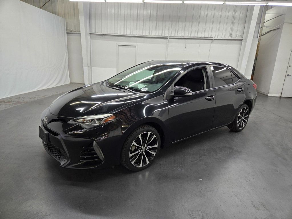 2017 Toyota Corolla SE - 22644209 - 0