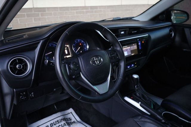 2017 Toyota Corolla SE - 23095857 - 15