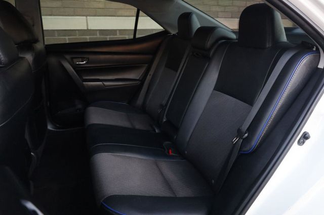 2017 Toyota Corolla SE - 23095857 - 20
