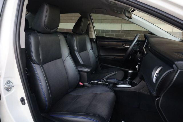 2017 Toyota Corolla SE - 23095857 - 26