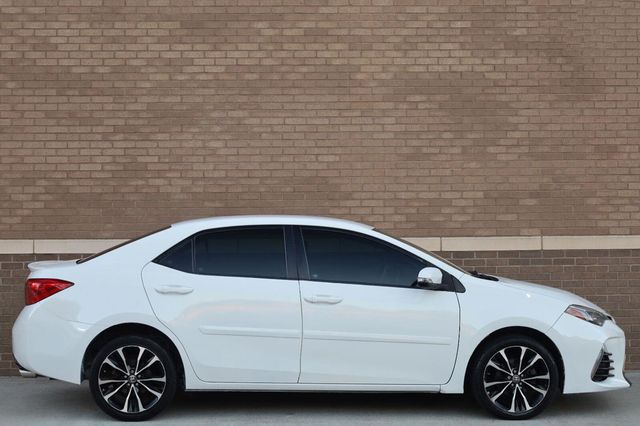 2017 Toyota Corolla SE - 23095857 - 2