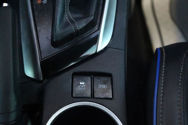2017 Toyota Corolla SE - 23095857 - 41