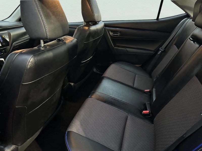 2017 Toyota Corolla SE 4dr Sedan CVT - 22964801 - 10