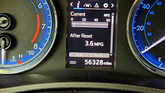 2017 Toyota Corolla SE CVT - 23026303 - 14