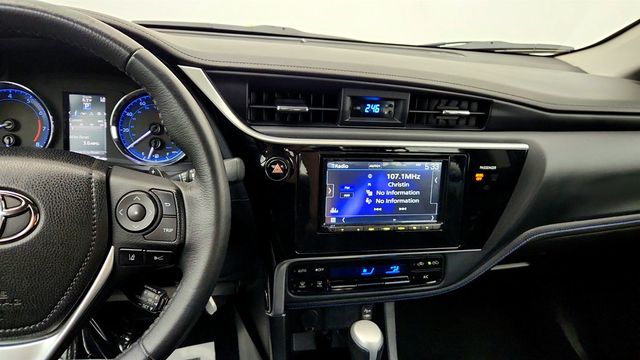 2017 Toyota Corolla SE CVT - 23026303 - 16