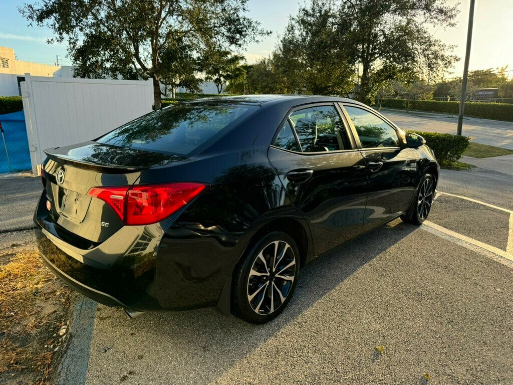 2017 Toyota Corolla SE CVT Automatic - 22715693 - 2