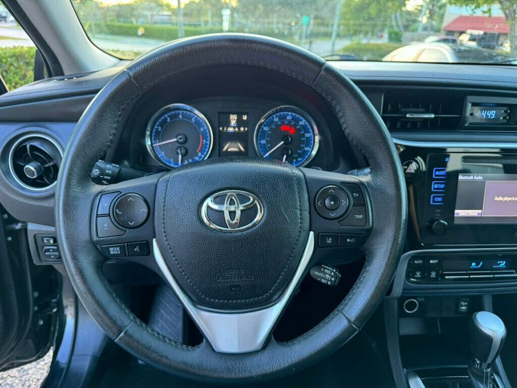 2017 Toyota Corolla SE CVT Automatic - 22715693 - 5