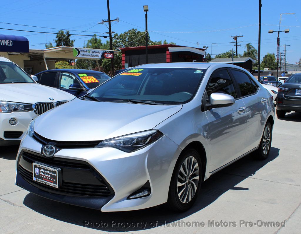 2017 Toyota Corolla XLE photo 20