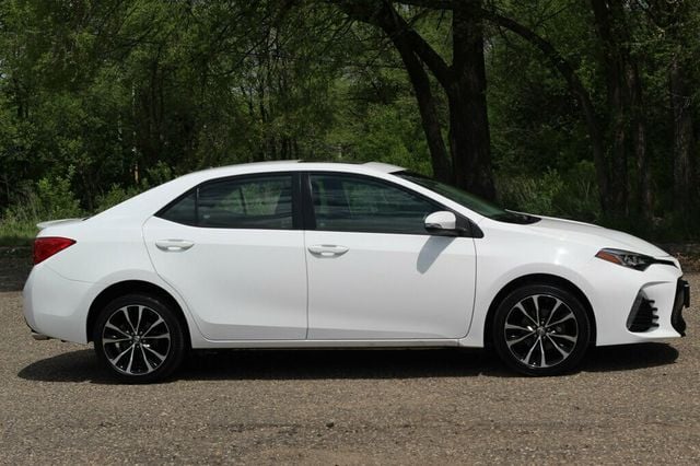2017 Toyota Corolla XSE LOADED W/ NAVIGATION, LEATHER HTD SEATS, MOONROOF  - 23030979 - 1