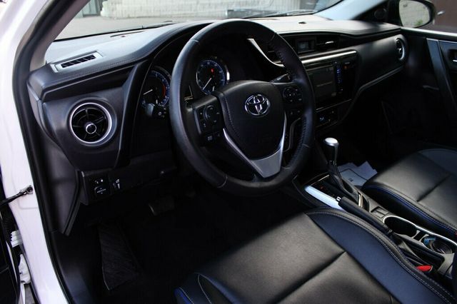2017 Toyota Corolla XSE LOADED W/ NAVIGATION, LEATHER HTD SEATS, MOONROOF  - 23030979 - 21