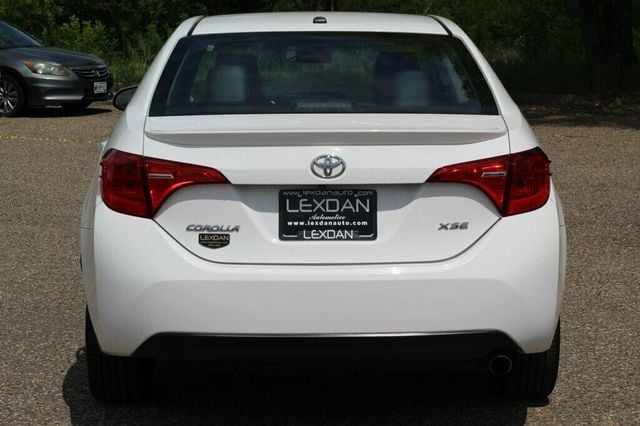 2017 Toyota Corolla XSE LOADED W/ NAVIGATION, LEATHER HTD SEATS, MOONROOF  - 23030979 - 4