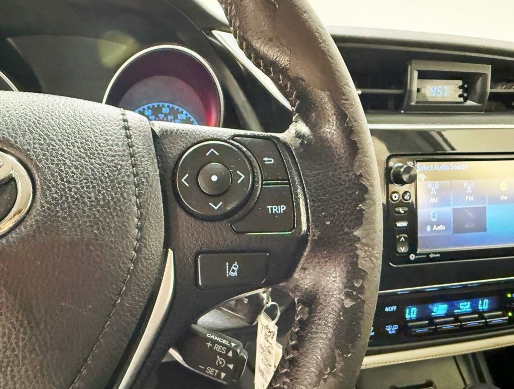 2017 Toyota Corolla iM Base - 22923180 - 10