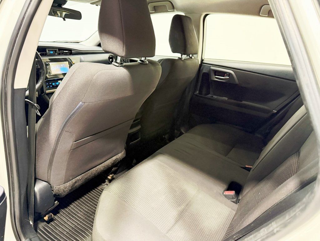 2017 Toyota Corolla iM Base - 22923180 - 26