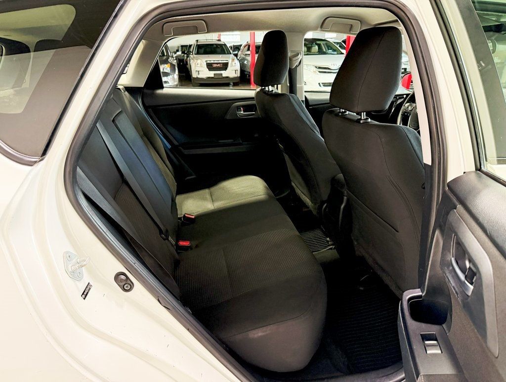 2017 Toyota Corolla iM Base - 22923180 - 29