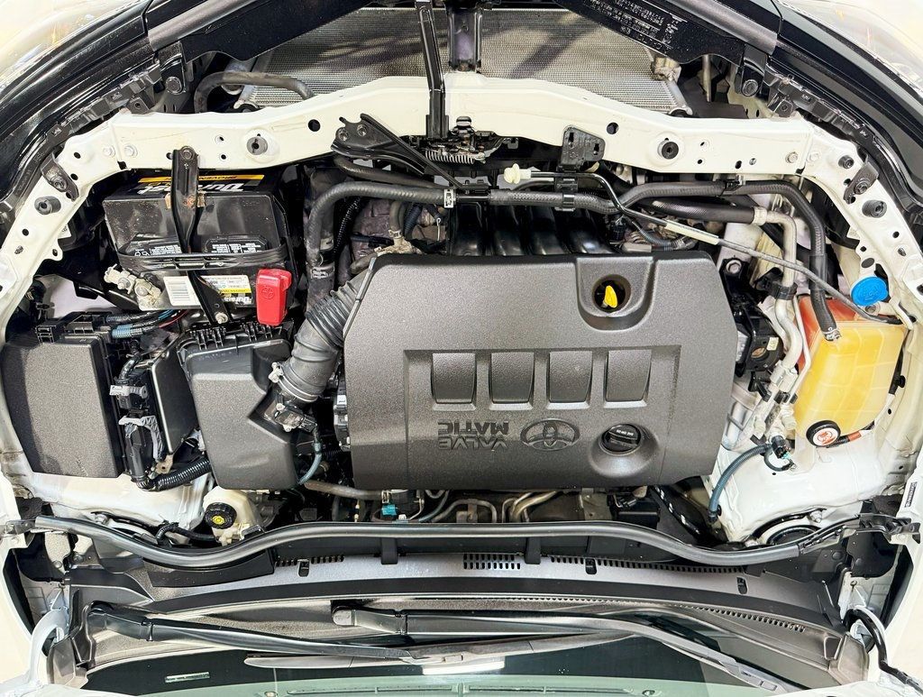 2017 Toyota Corolla iM Base - 22923180 - 33