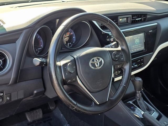 2017 Toyota Corolla iM Base - 22900337 - 12