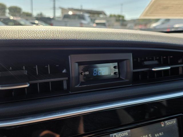 2017 Toyota Corolla iM Base - 22900337 - 25