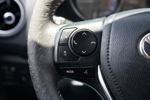 2017 Toyota Corolla iM CVT - 23043295 - 28