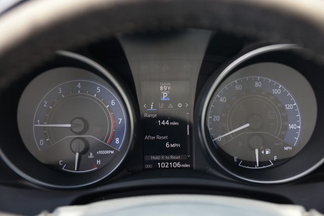 2017 Toyota Corolla iM CVT - 23043295 - 30