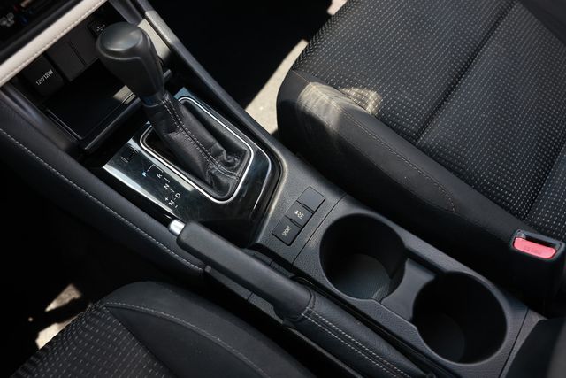 2017 Toyota Corolla iM CVT - 23043295 - 39